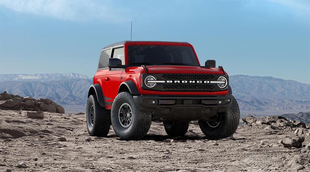 Ford Bronco Wildtrak (Race Red)