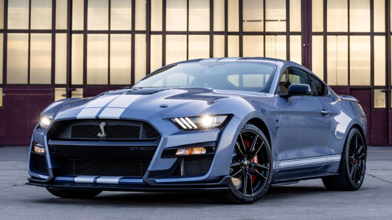 Ford MUSTANG Shelby GT500 (Brittany Blue)
