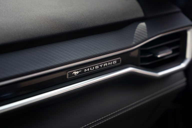 2024 Ford Mustang - Interieur