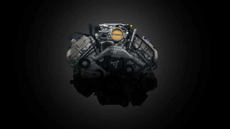engine-4096x2304
