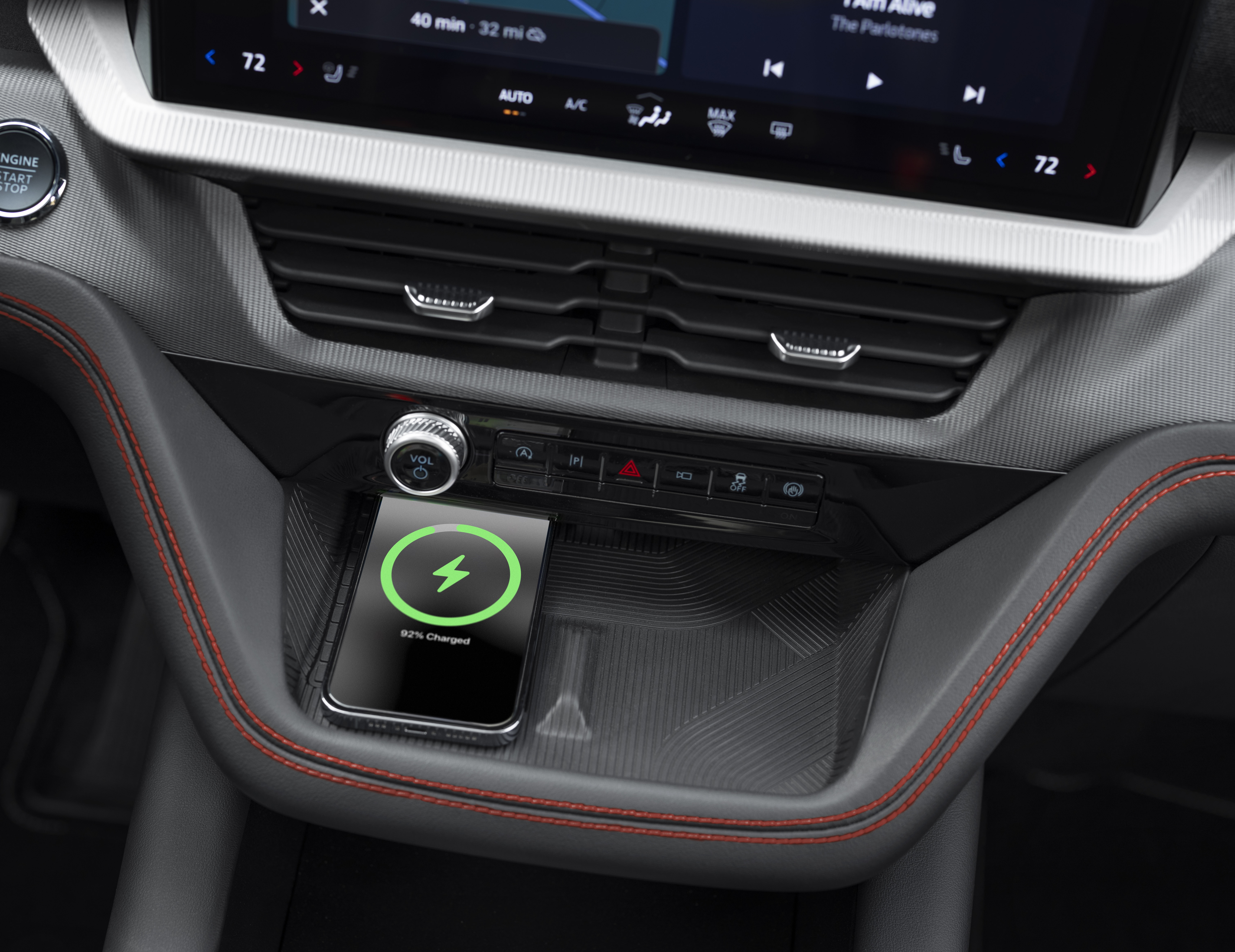 Ford Explorer 2025 Interieur model shown. Available spring 2024.