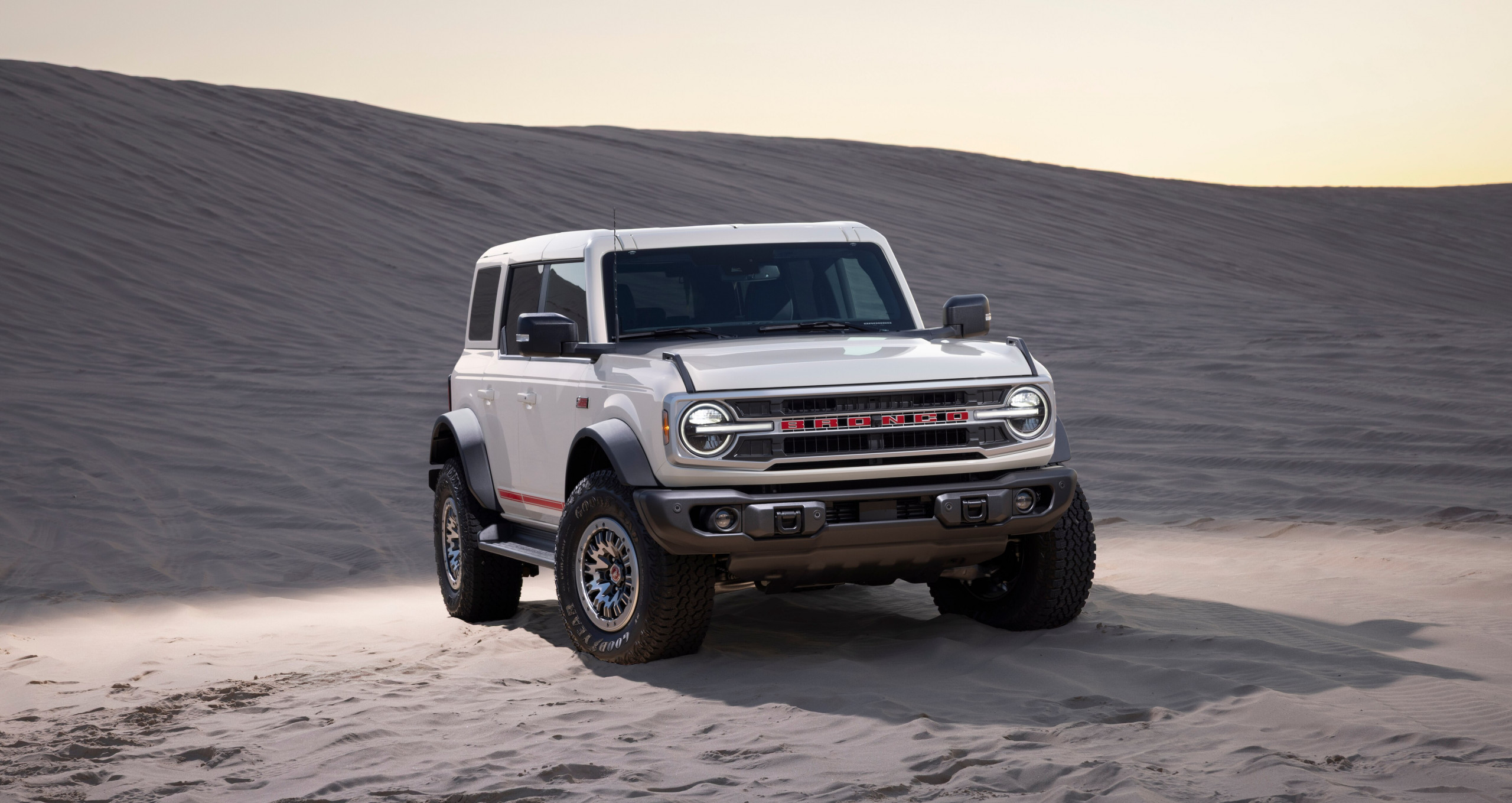 Ford Bronco 60th Anniversary Edition 2026 – individuell bestellbar & lieferbar nur bei uns!