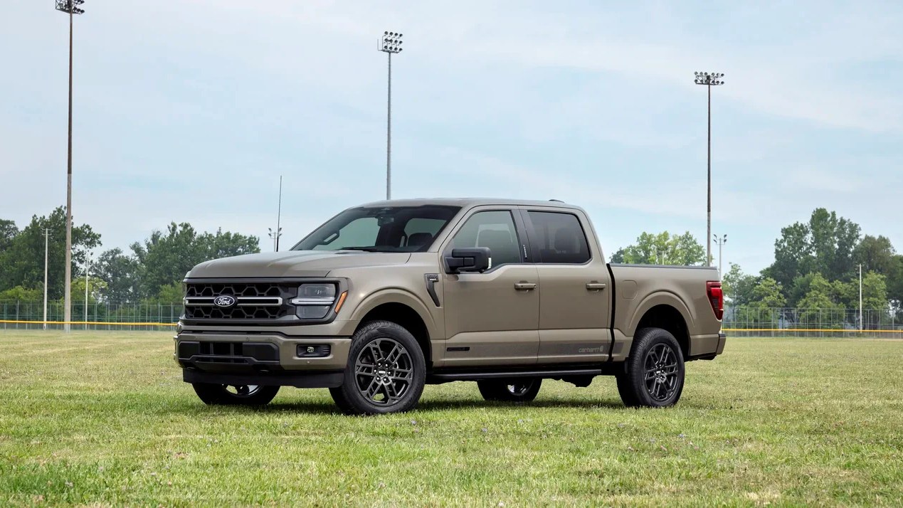 Ford F-150 XLT mit Carhartt Paket von vorn